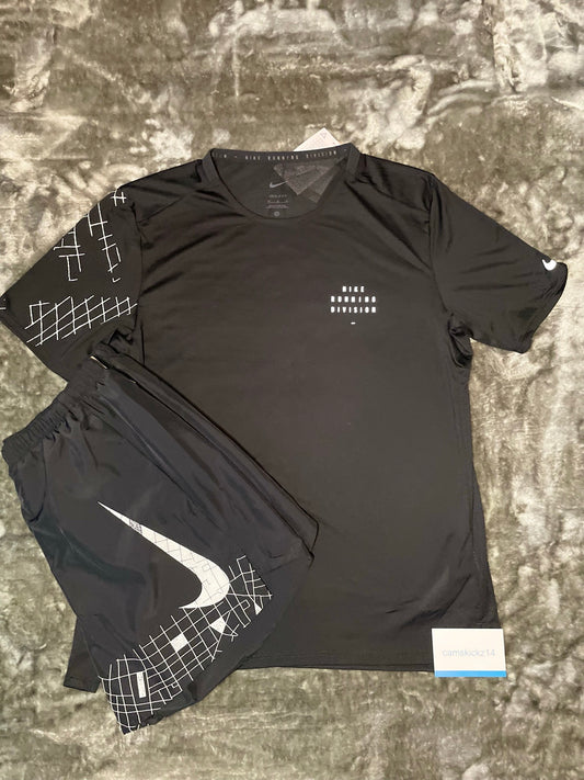 Nike Black Running Division Set