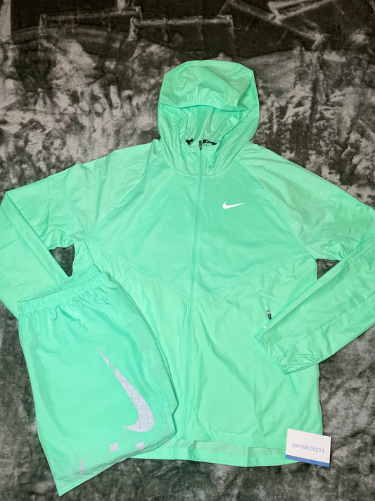 Nike Mint Running Division Shorts And Jacket Set